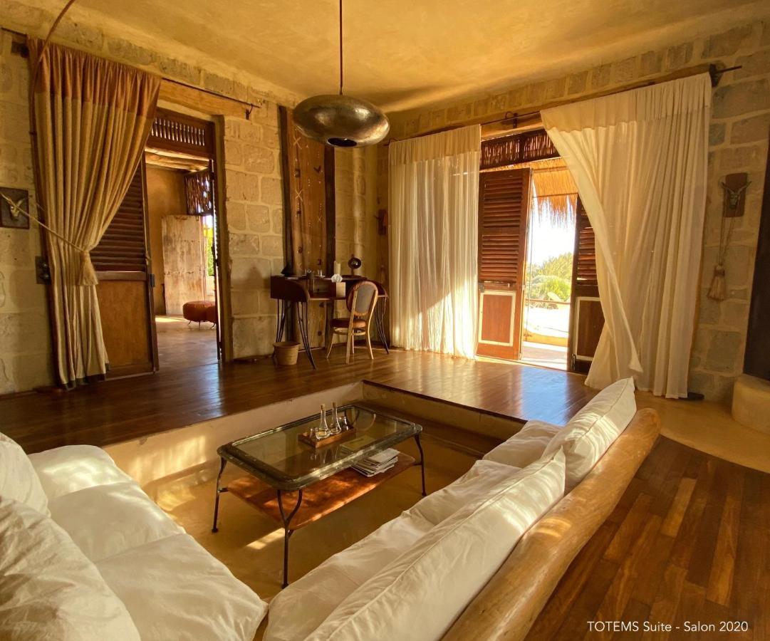 Bakuba Lodge - Le Petit Hotel Du Voyageur Ankilibe Экстерьер фото