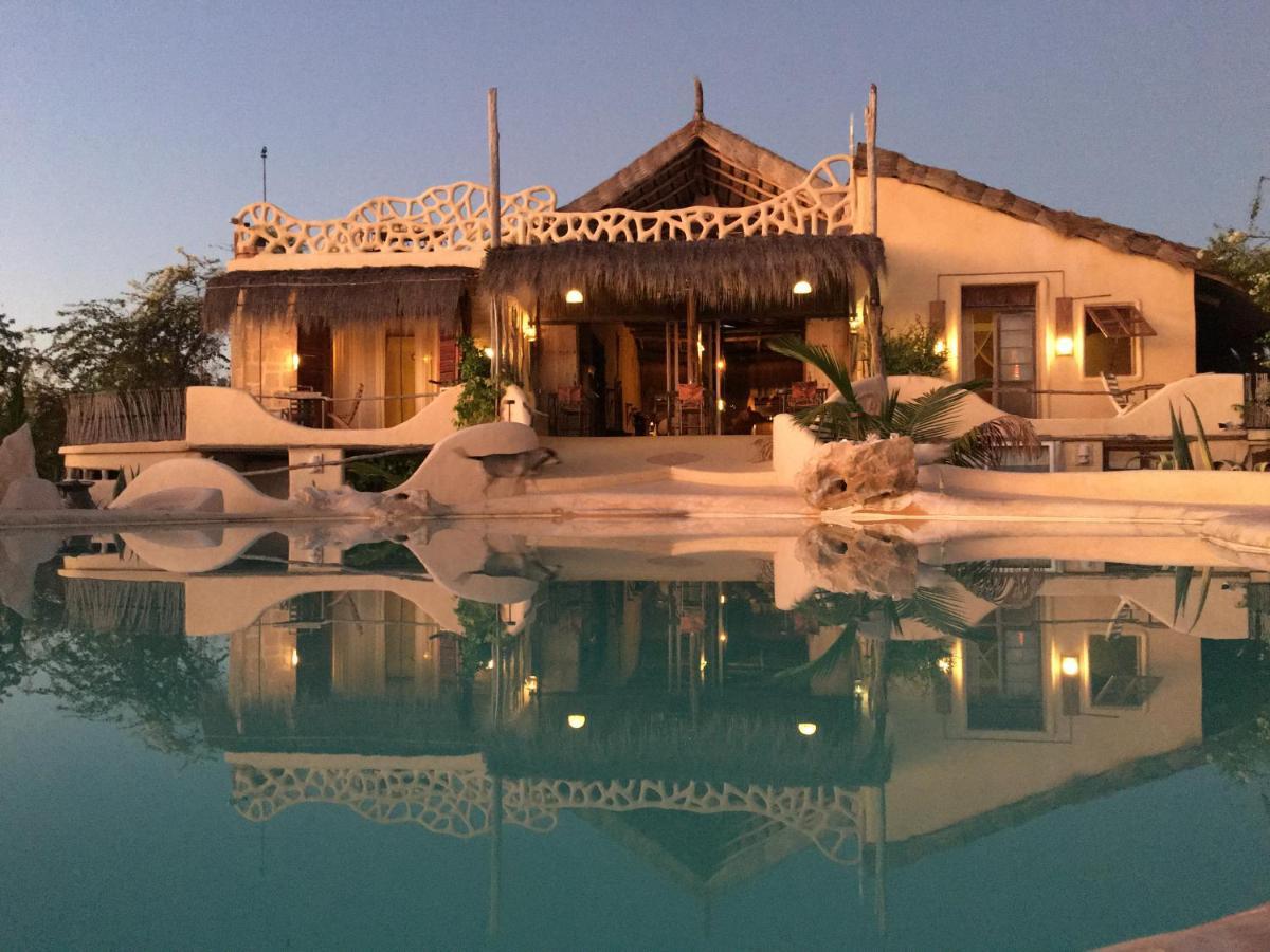 Bakuba Lodge - Le Petit Hotel Du Voyageur Ankilibe Экстерьер фото