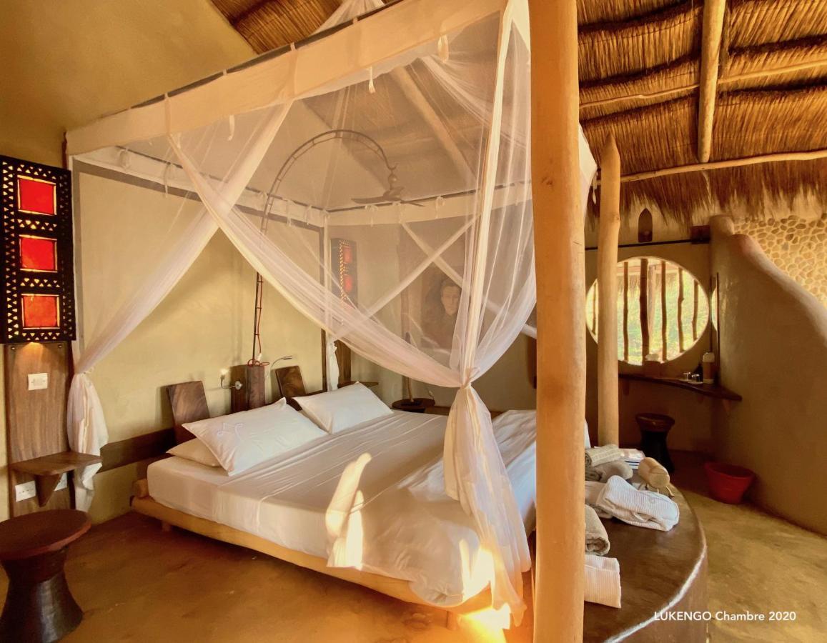 Bakuba Lodge - Le Petit Hotel Du Voyageur Ankilibe Экстерьер фото