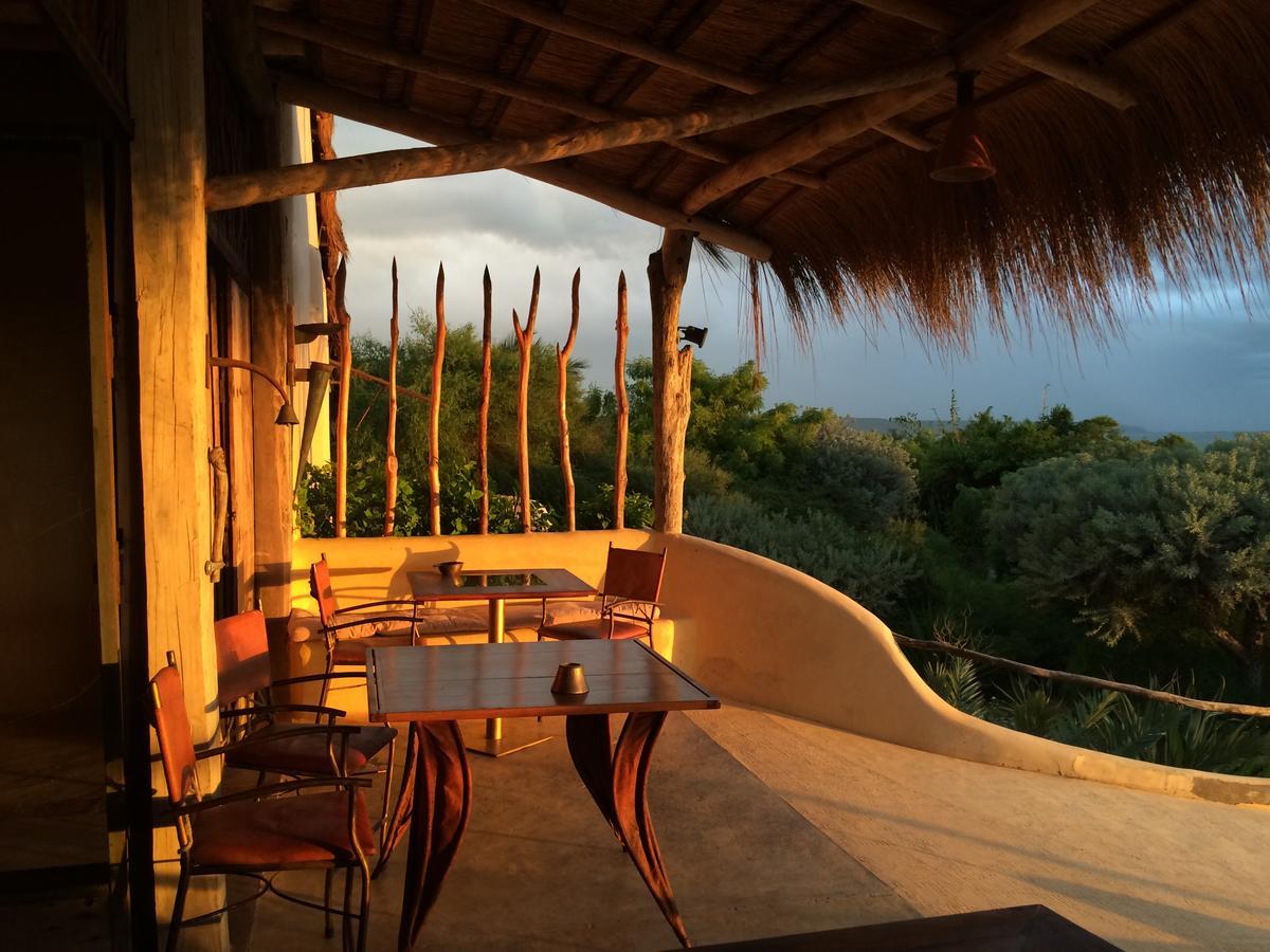 Bakuba Lodge - Le Petit Hotel Du Voyageur Ankilibe Экстерьер фото