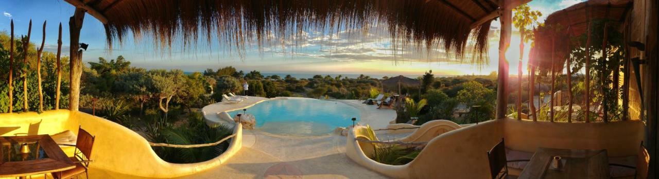 Bakuba Lodge - Le Petit Hotel Du Voyageur Ankilibe Экстерьер фото