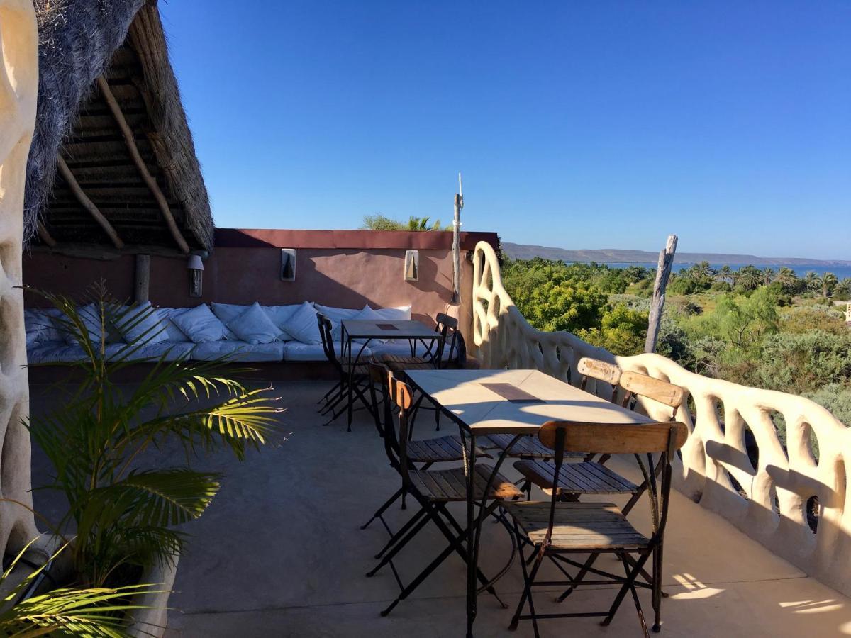Bakuba Lodge - Le Petit Hotel Du Voyageur Ankilibe Экстерьер фото