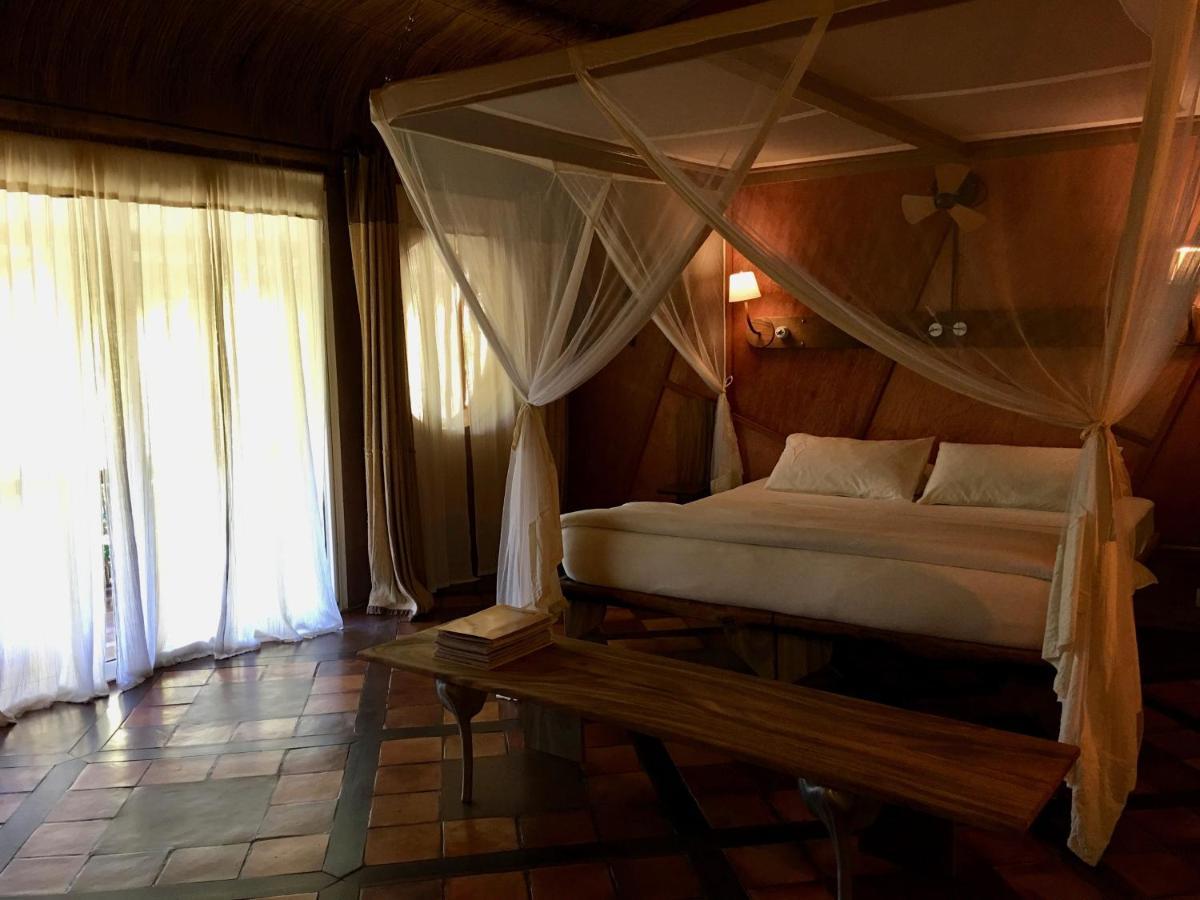 Bakuba Lodge - Le Petit Hotel Du Voyageur Ankilibe Экстерьер фото